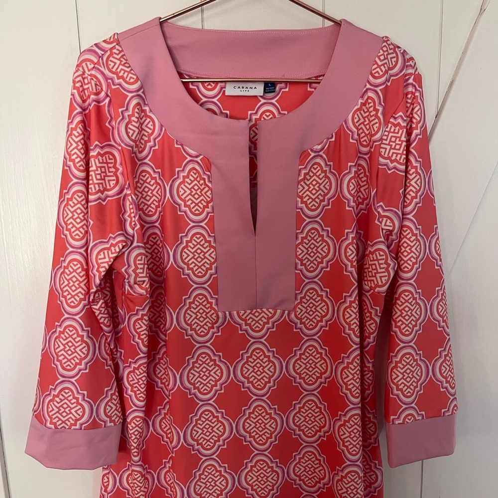 Cabana Life Coral and Pink Geometric Dress-size L-perfect for vacay! 🩷🧡